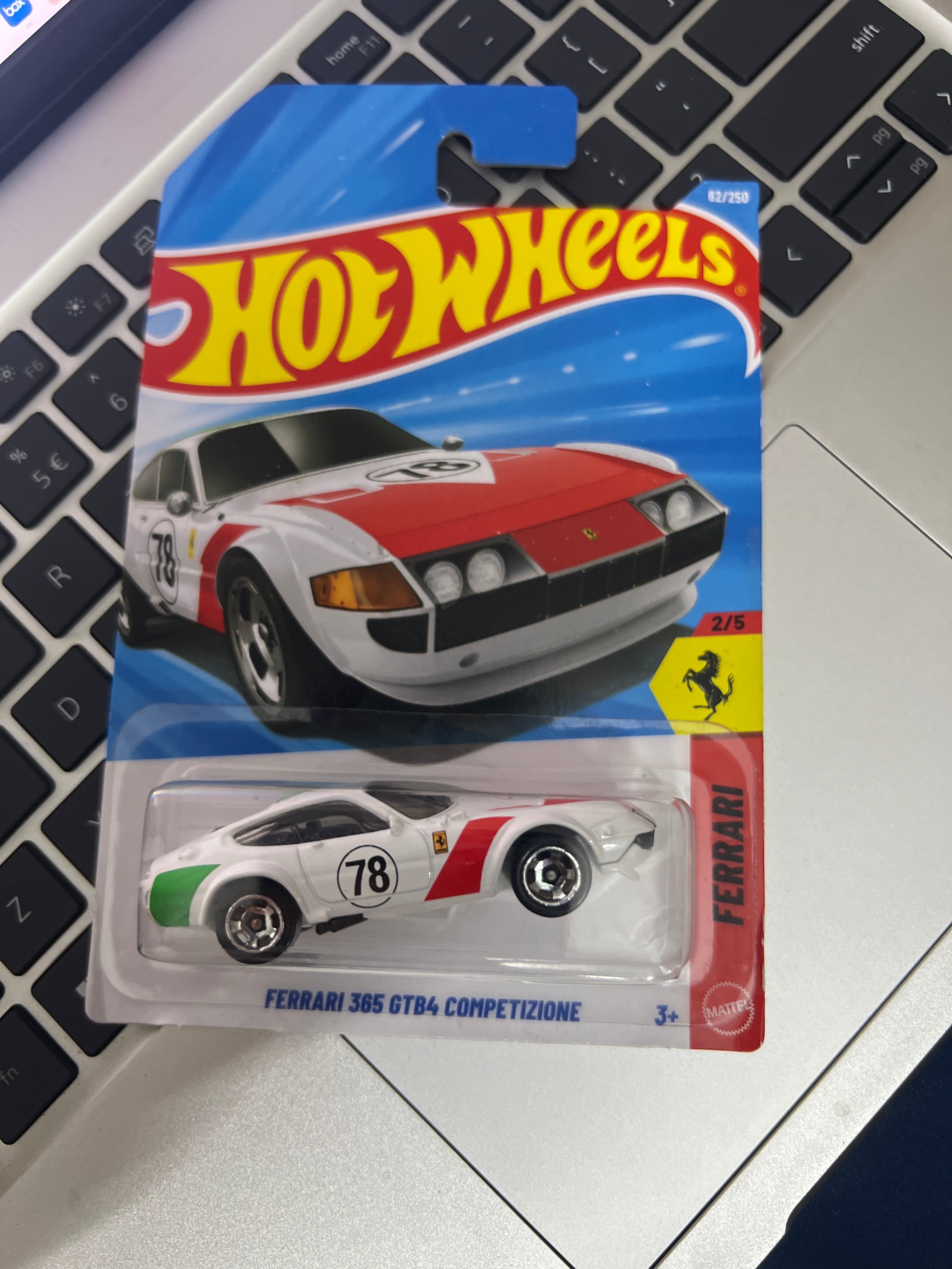 Hot Wheels Ferrari 365 GTB4 Competizione Ferrari Ages 3 and Up 62/250 (White) [IMPORTED]