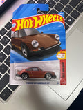 Hot Wheels Mainline M Case 2026 : Porsche 911 Carrera RS 2.7
